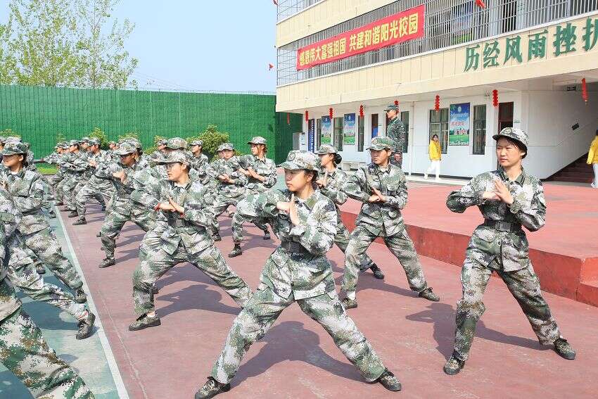 青少年特训学校,励志教育学校