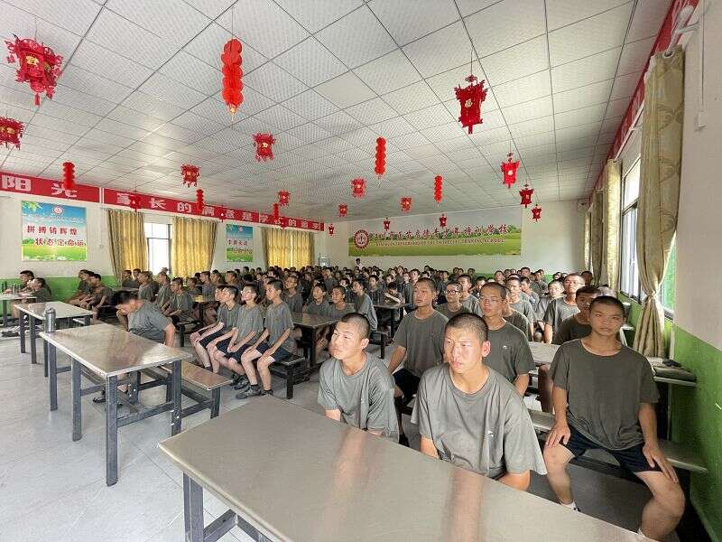 河南郑州全封闭式管理学校(图2)